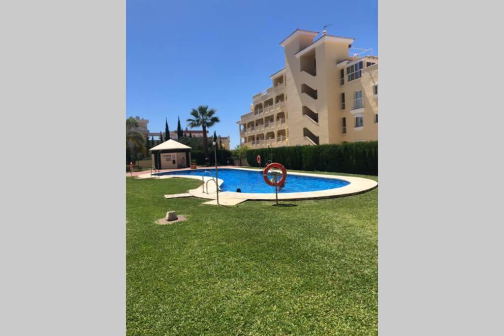 Appartement Residencia Playaquebrada ベナルマデナ エクステリア 写真